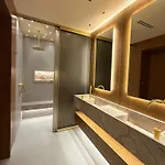 Blue Topaz With Private Pool *