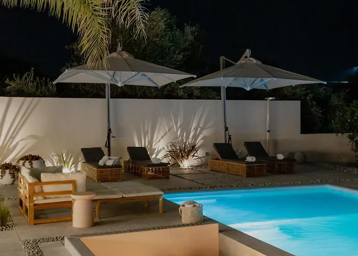 Villa Blue Topaz With Private Pool Náuplia