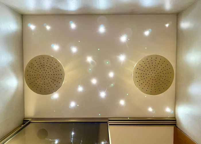 Blue Topaz Poolside * Нафплион